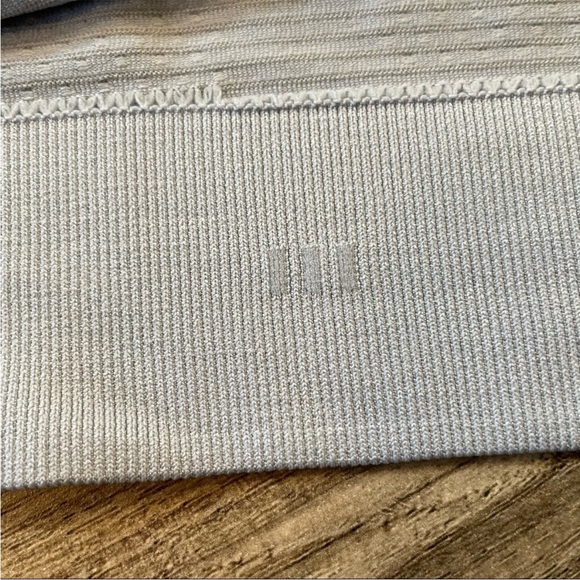 Lululemon Swiftly Tech Breeze Relaxed Fit Short Sleeve Top - Picture 4 of 4